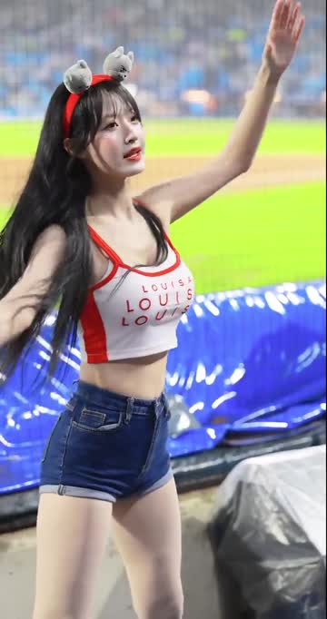 정설아 치어리더
