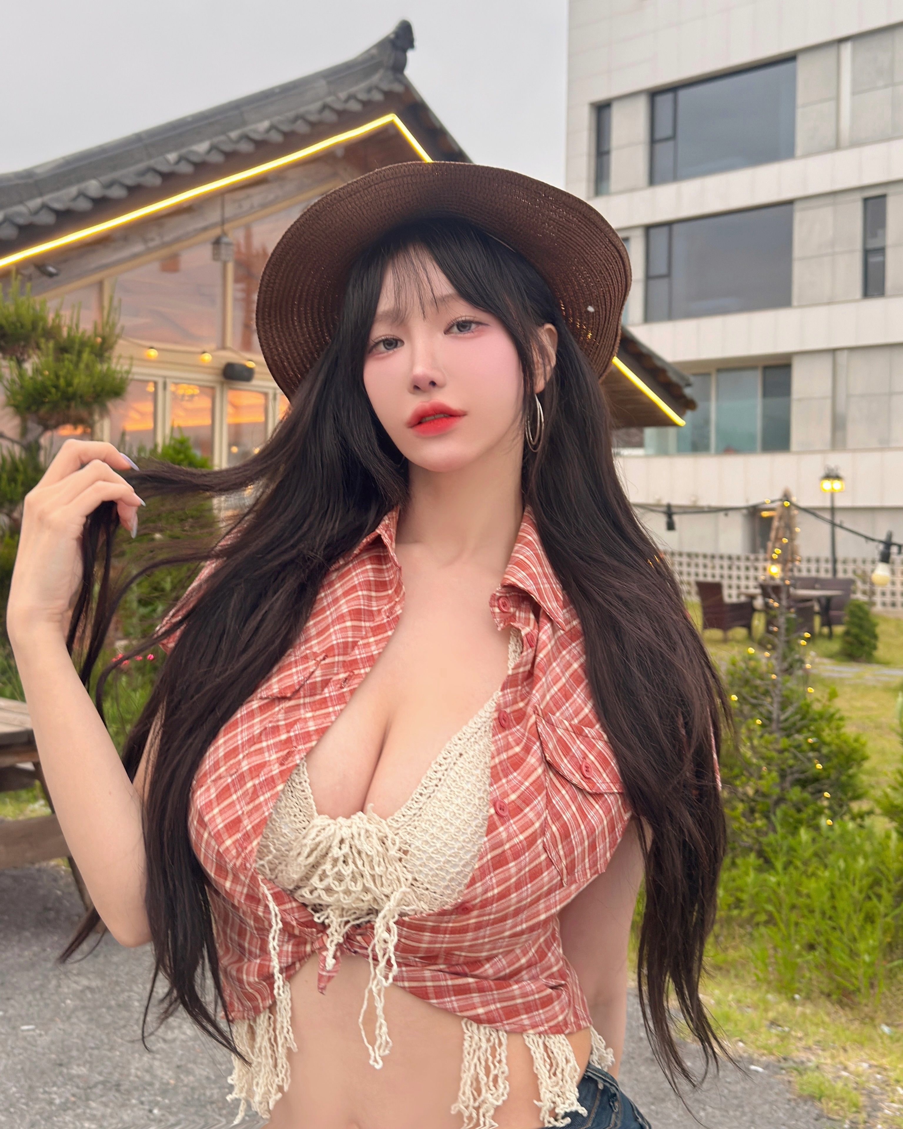 겨우디