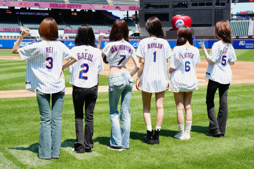 아이브 장원영 MLB 뉴욕 메츠 시구