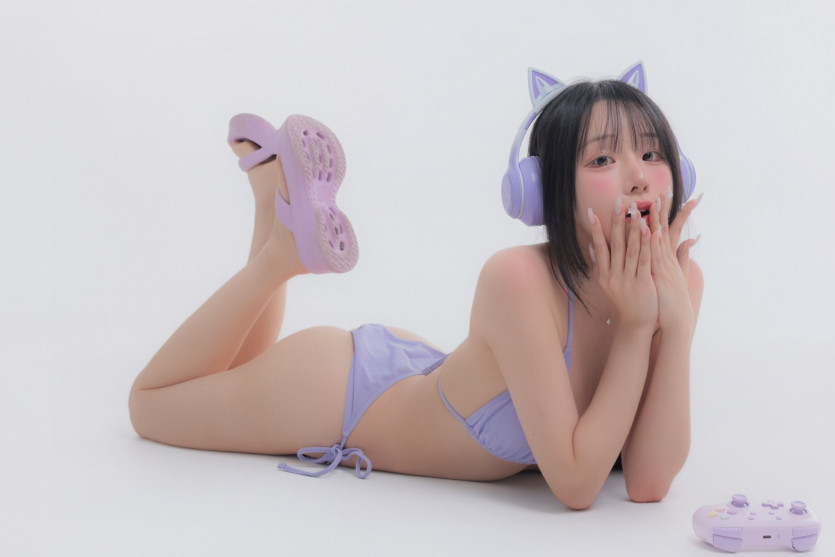 화보촬영 중인 은지 비키니