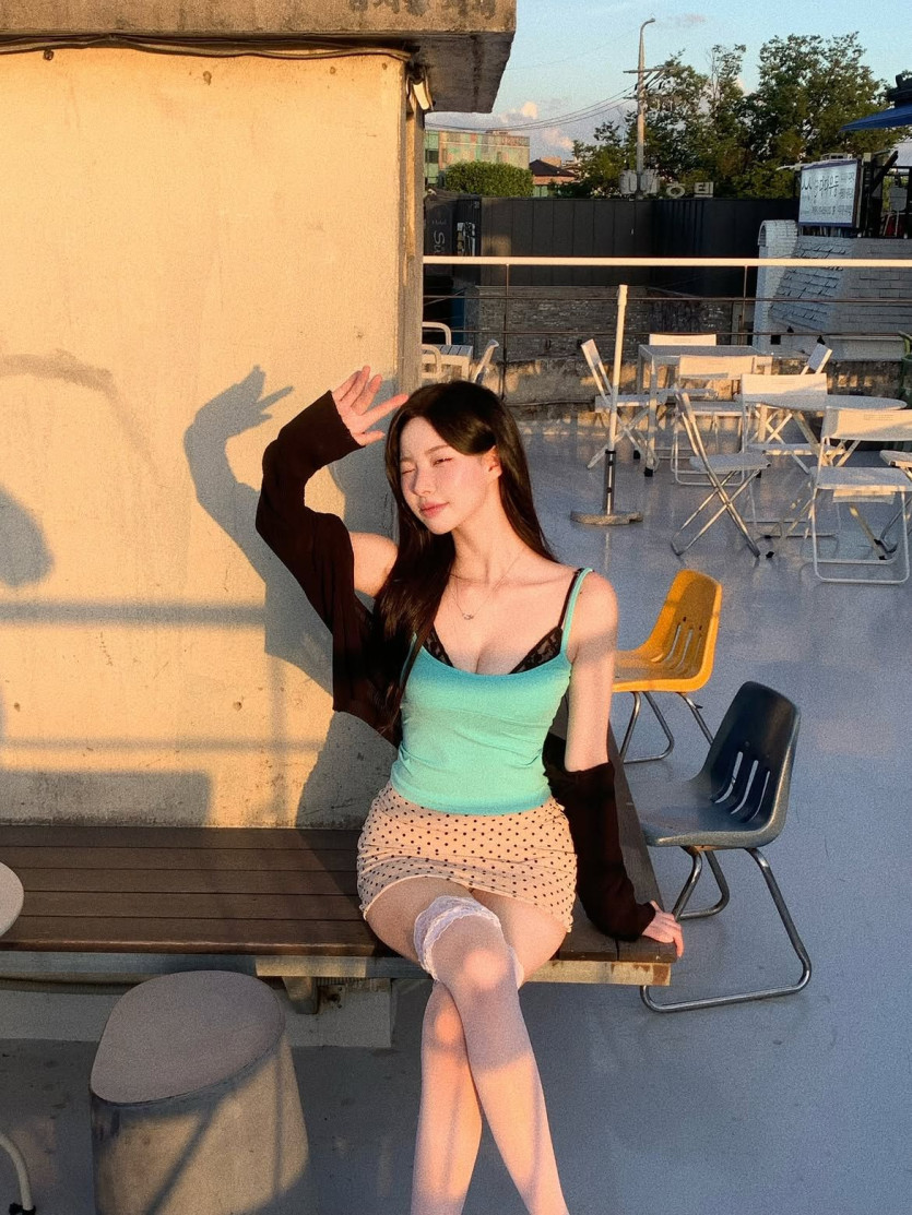 예서(Its_x_yeseo) 반스를 사랑하는 섹시한 그녀