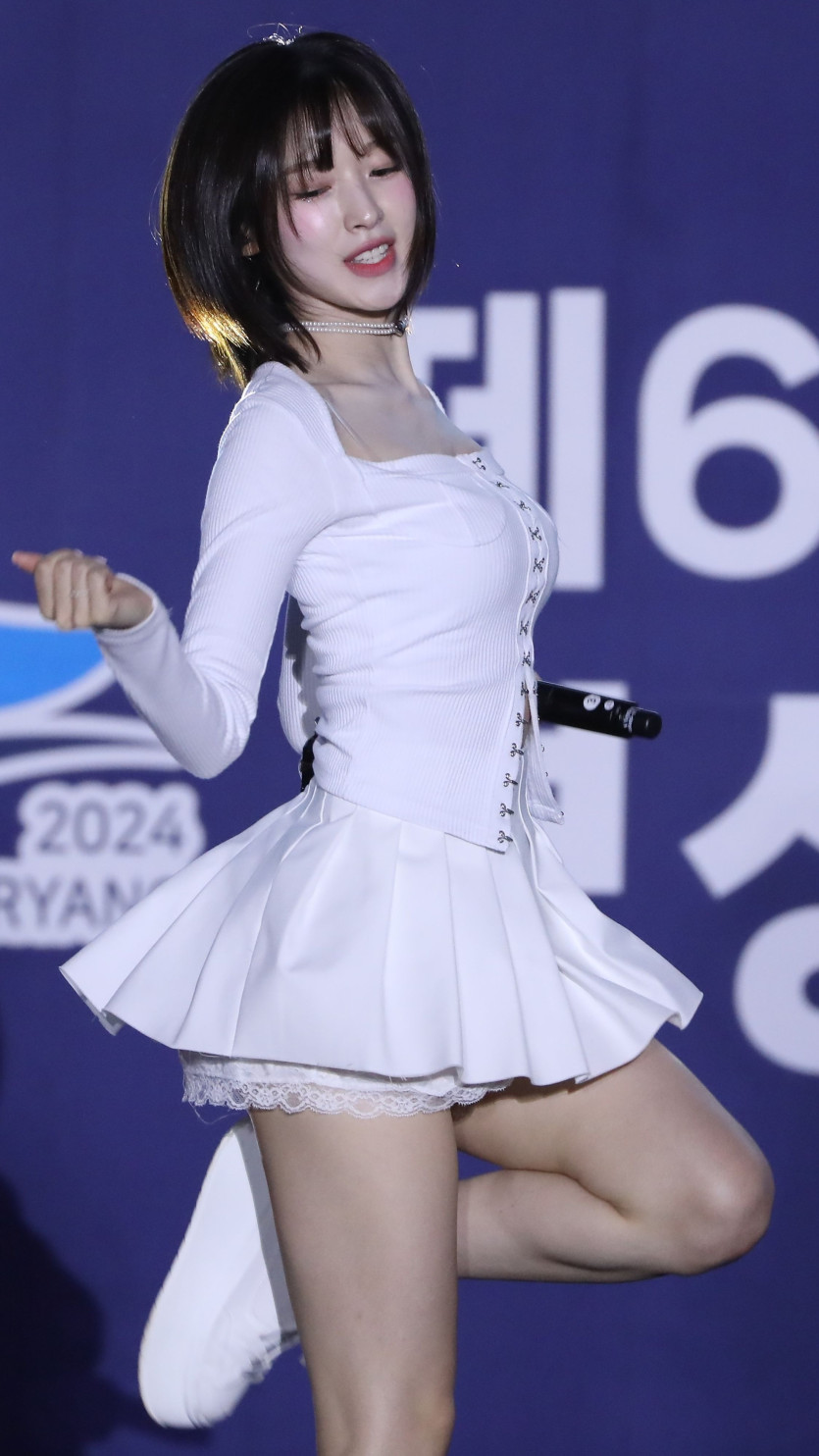 [오마이걸] 아린 고화질.jpg