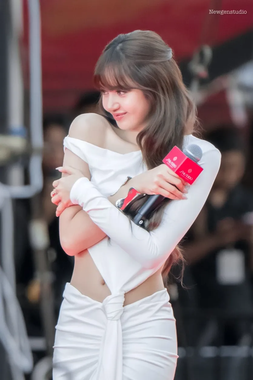 블랙핑크 리사