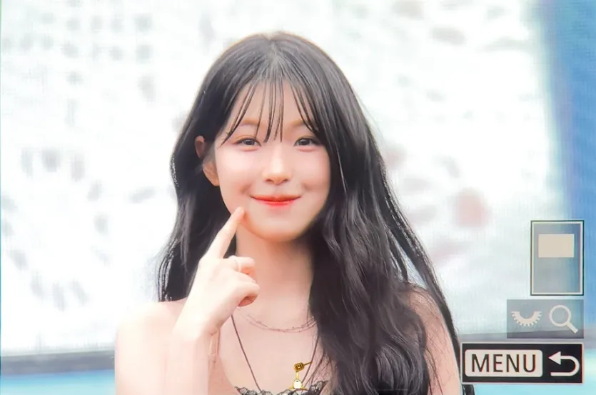 오늘자 캐리비안 베이 프로미스나인 백지헌
