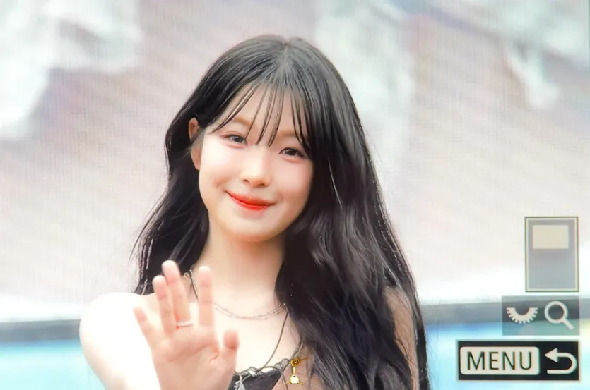오늘자 캐리비안 베이 프로미스나인 백지헌
