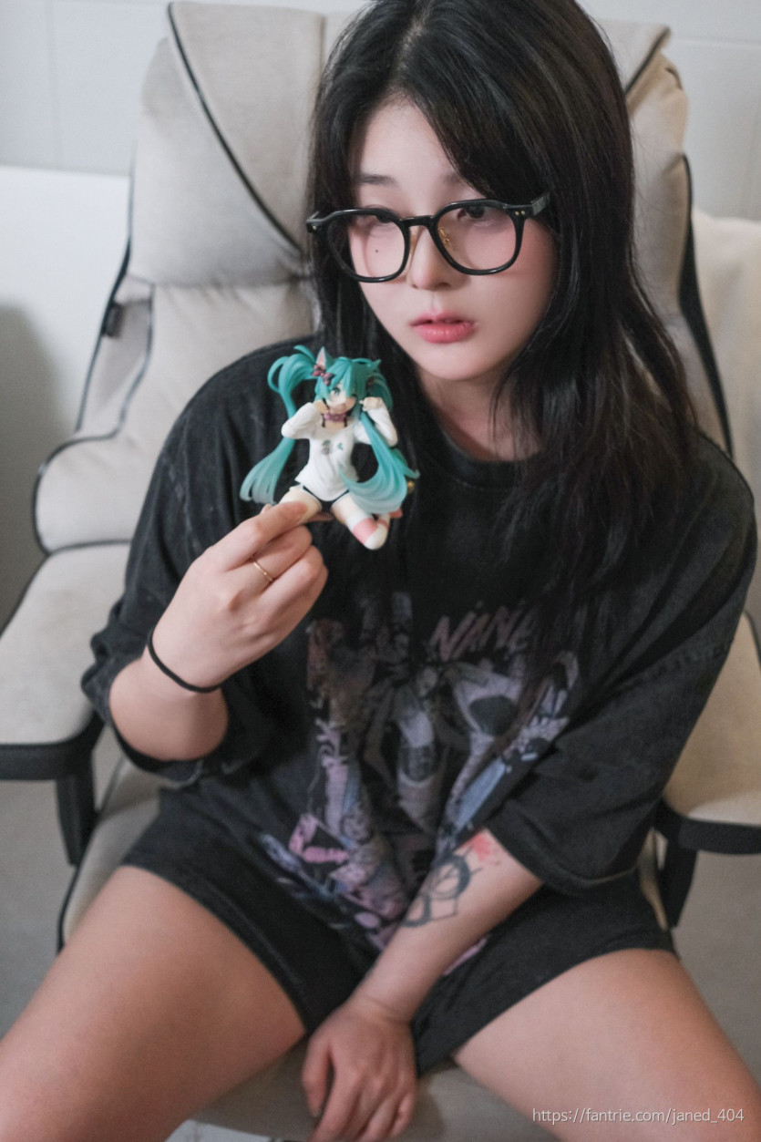 [ㅇㅎ] 안경 쓴 장주 (약스압).jpg