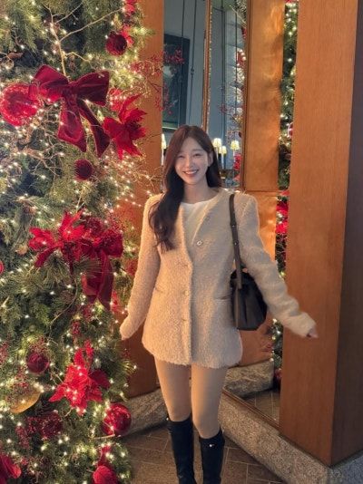 김윤희 아나운서 각선미 여신