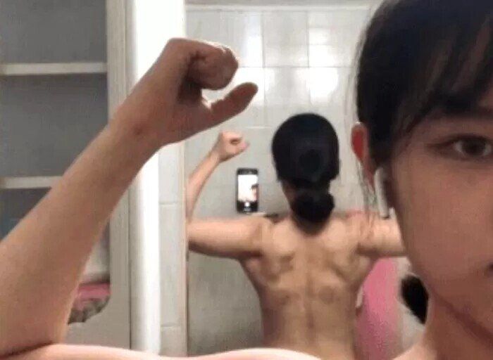 국내 걸밴드 역사상 최강의 무력 밴드 QWER