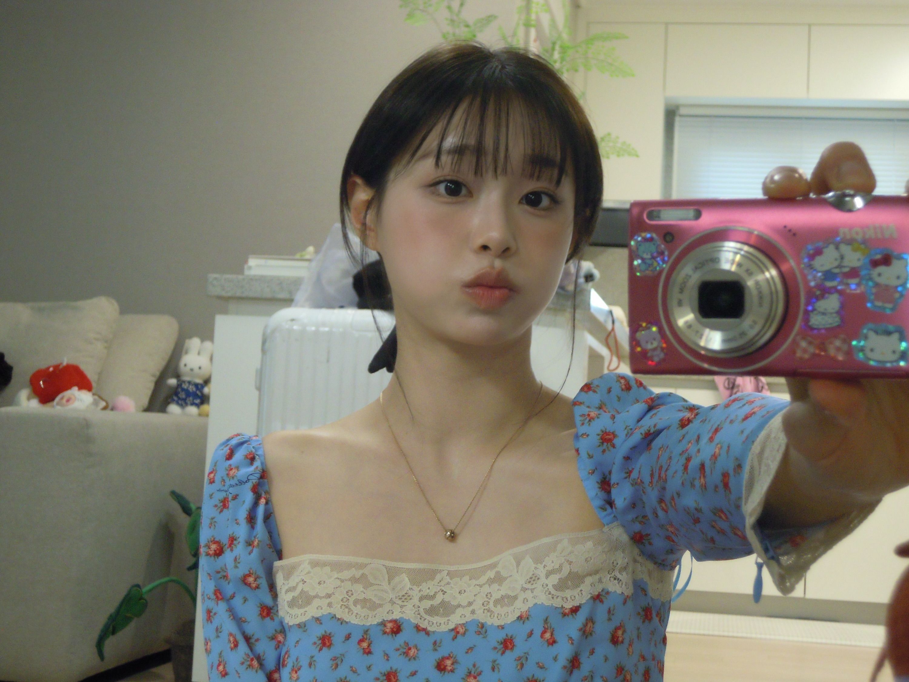츄 SNS