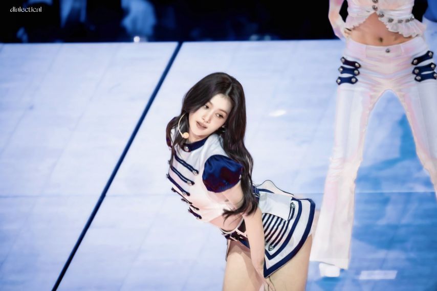 트와이스 사나