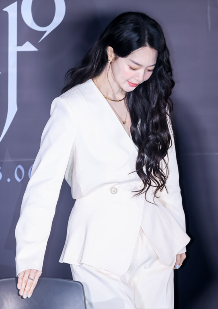 신민아 GOAT