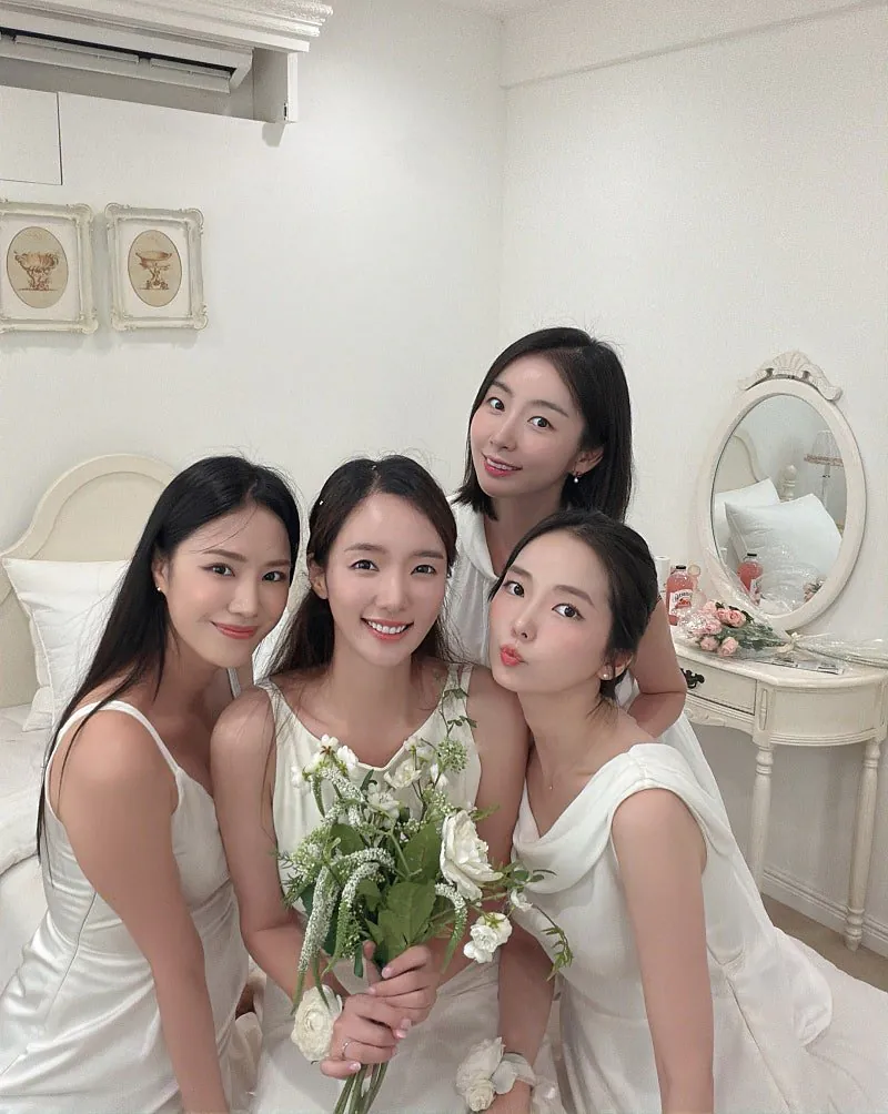 스텔라 멤버 민희 결혼발표