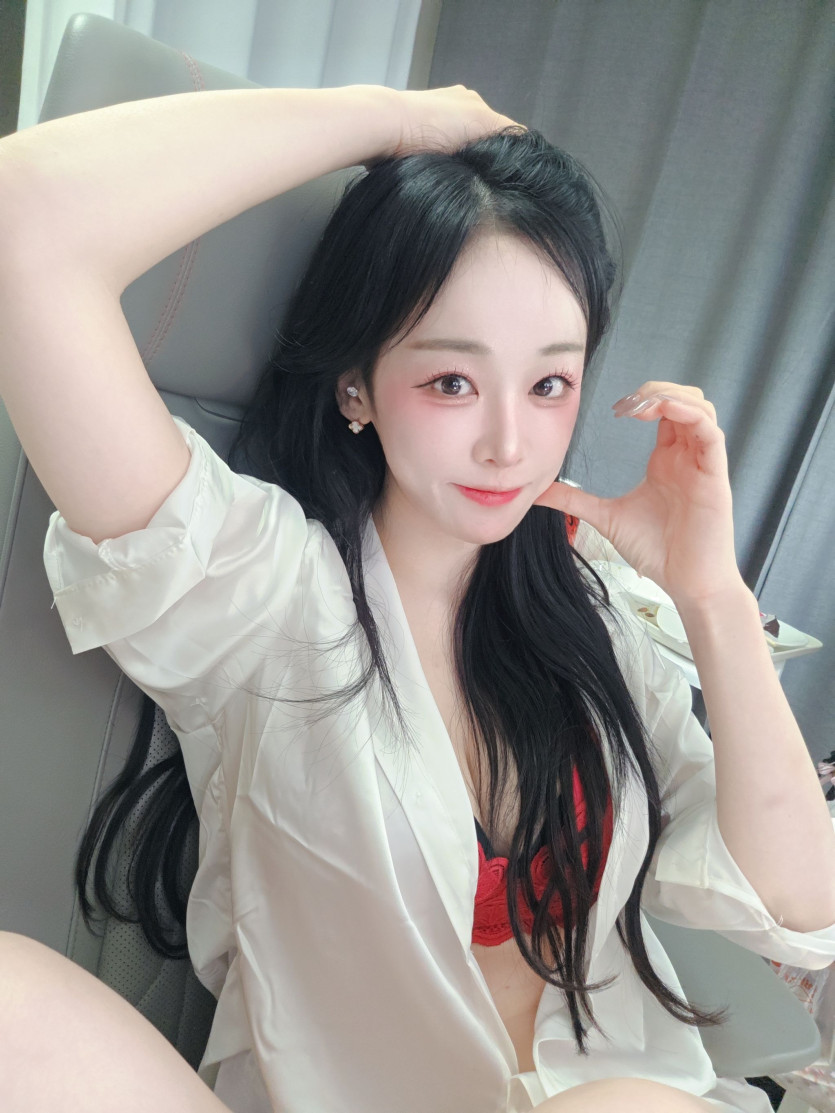 260807 해피월드 보고니 섹시 움짤 방셀