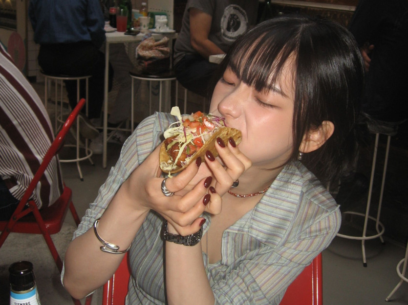 ㅂㄹ 비치는 시스루 셔츠 카리나(인스타)