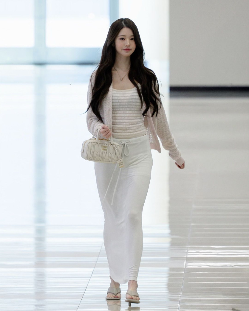 장원영 비치는 ㅂㄹ