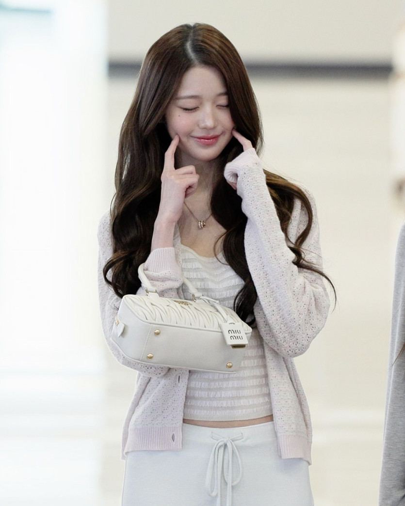 장원영 비치는 ㅂㄹ
